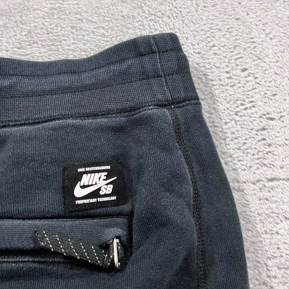 Nike SB Joggers Sweatpants Mens XL Stretch Athletic Casual Black Tapered‎